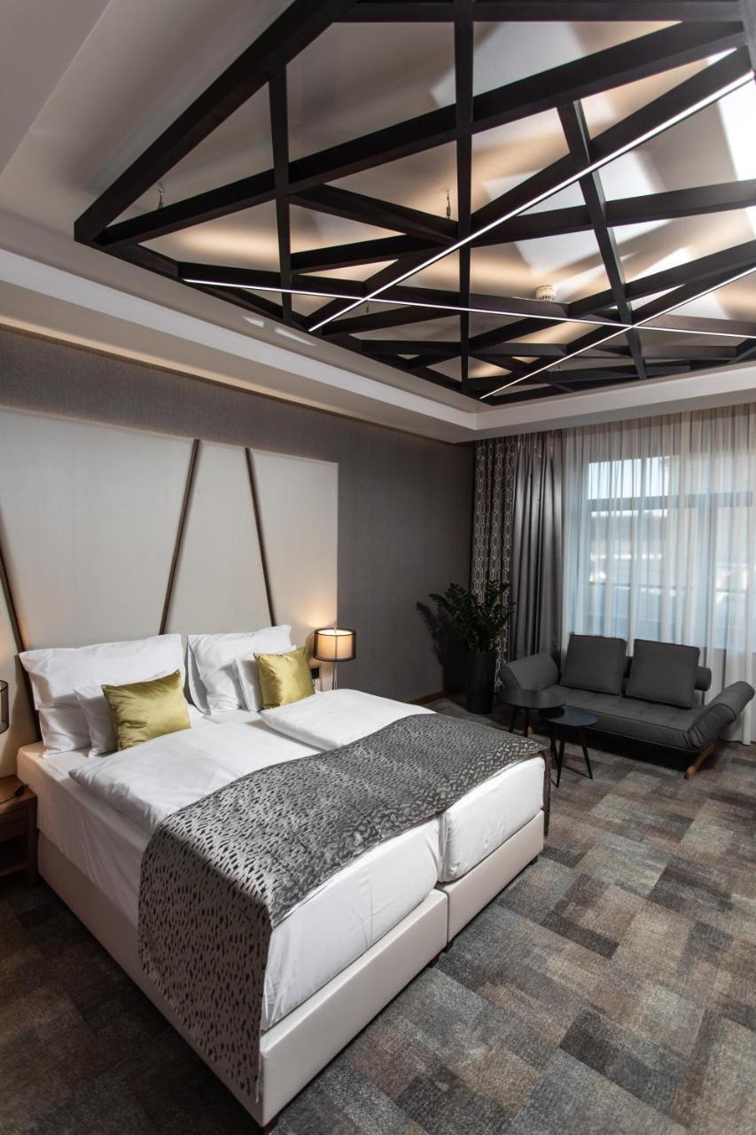 Artis Boutique Hotel سزومباثيلي المظهر الخارجي الصورة