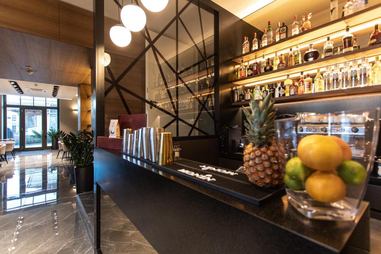 Artis Boutique Hotel سزومباثيلي المظهر الخارجي الصورة