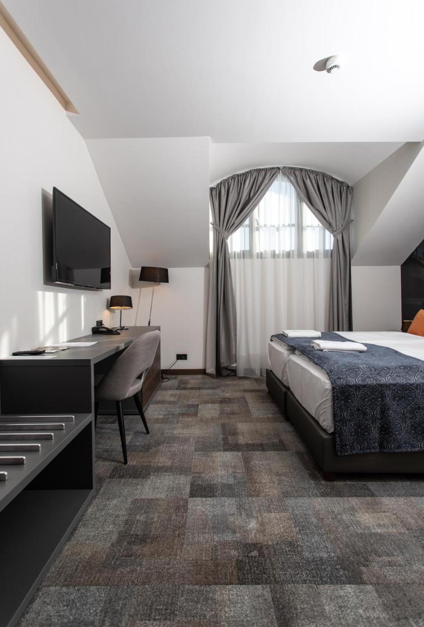 Artis Boutique Hotel سزومباثيلي المظهر الخارجي الصورة