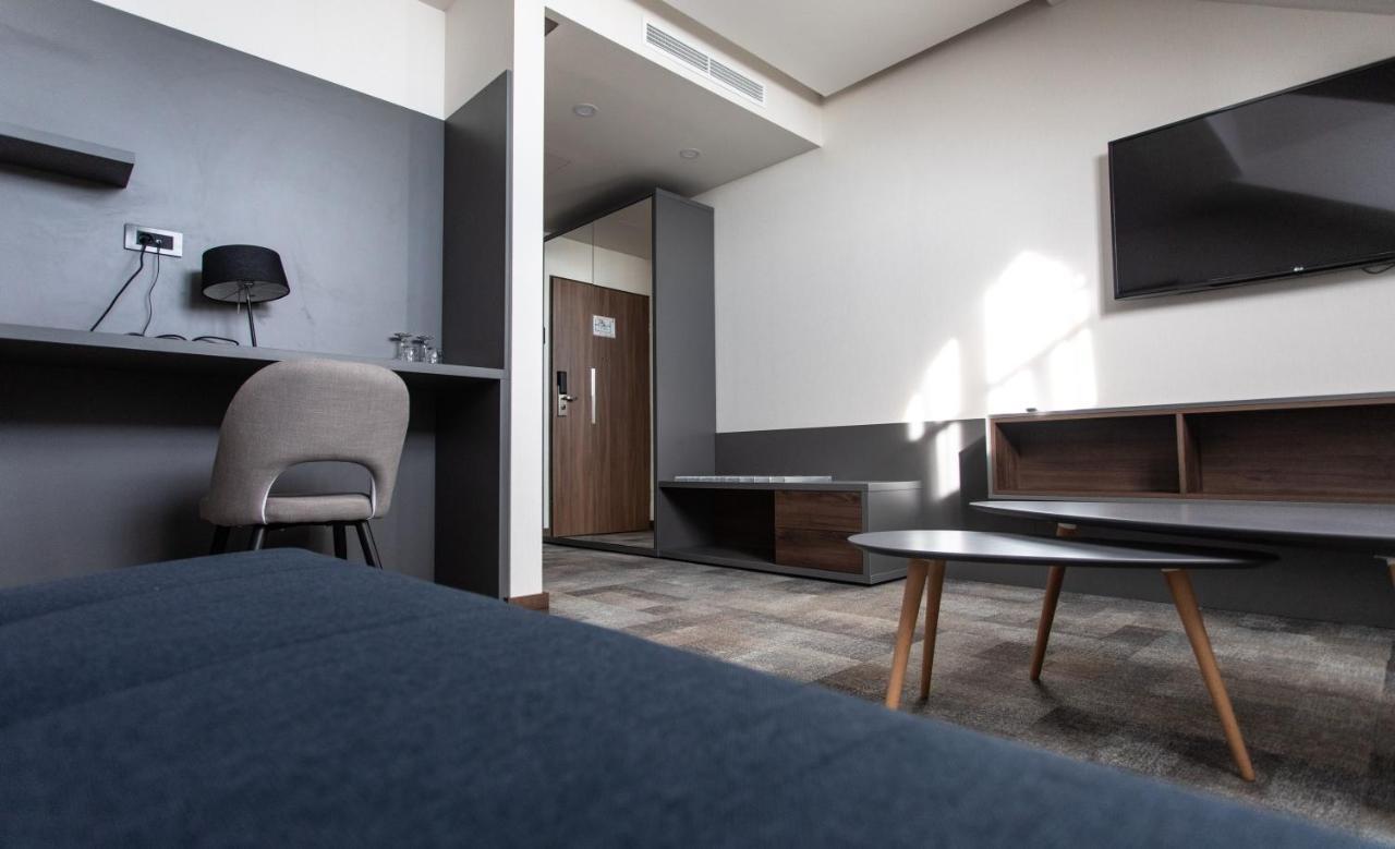Artis Boutique Hotel سزومباثيلي المظهر الخارجي الصورة
