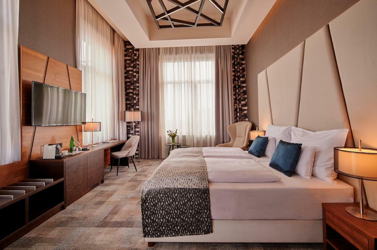 Artis Boutique Hotel سزومباثيلي المظهر الخارجي الصورة