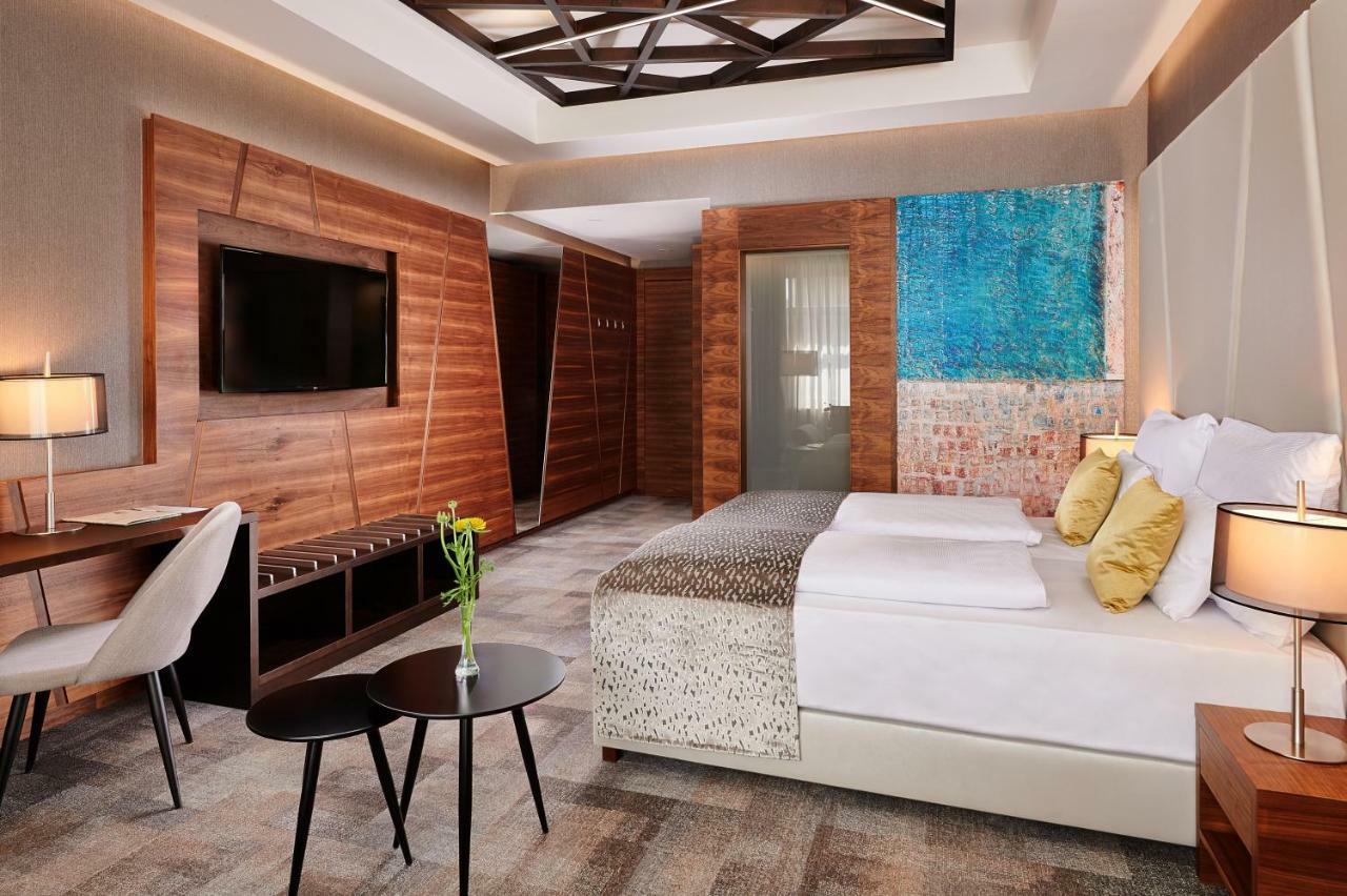 Artis Boutique Hotel سزومباثيلي المظهر الخارجي الصورة
